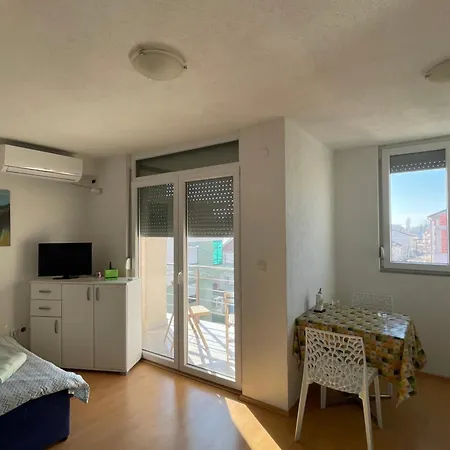 Apartment Spirit 2 *